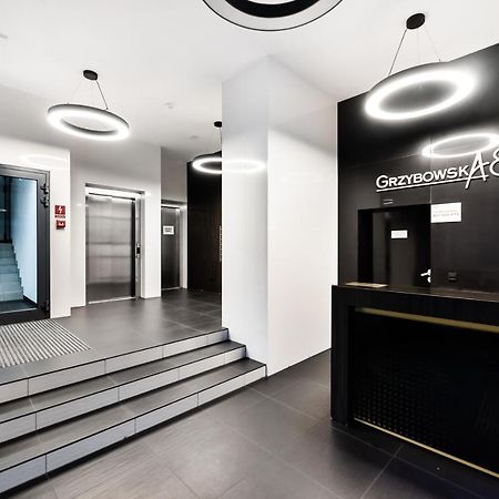 Grzybowska Luxury Apartment Varsovia Exterior foto