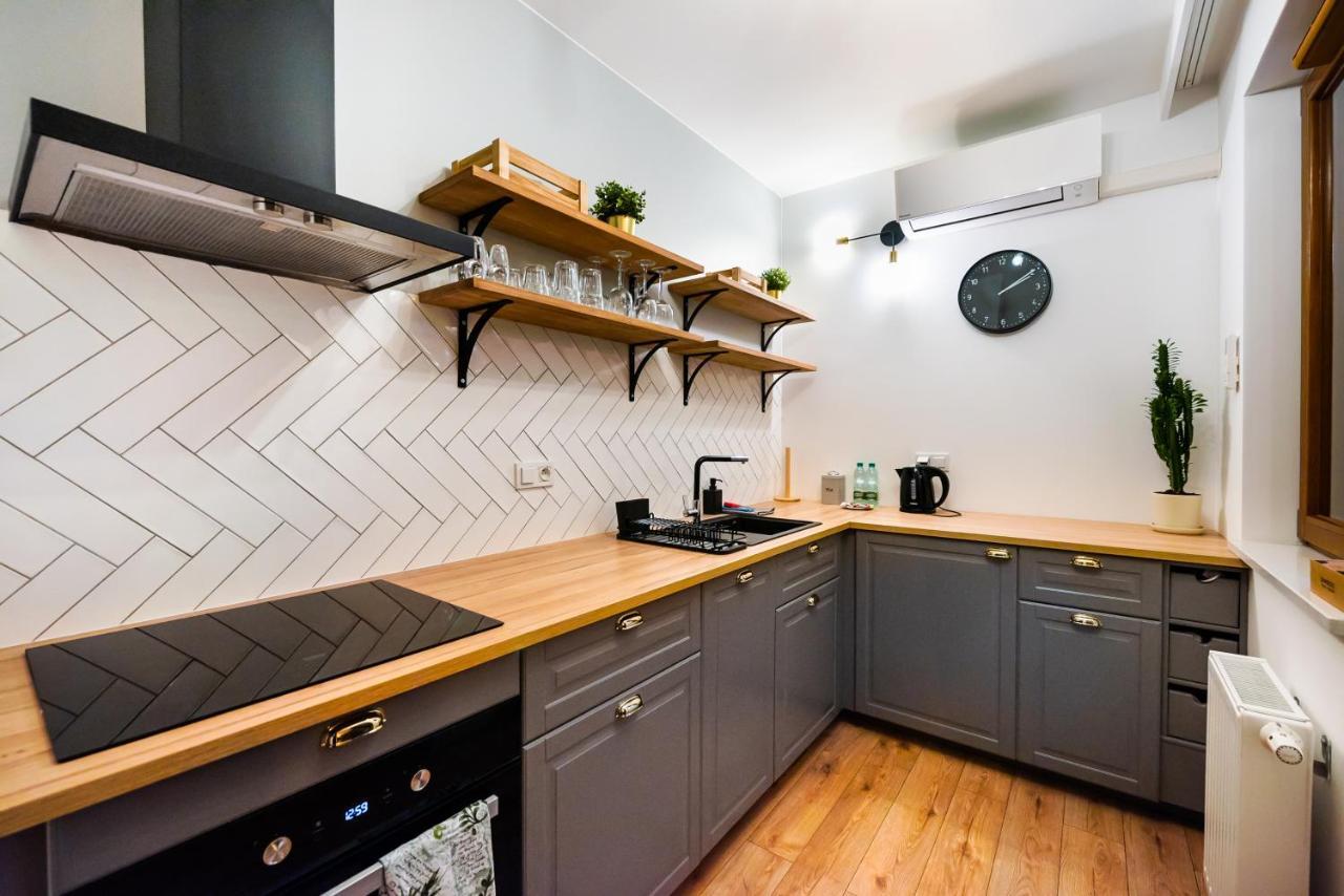 Grzybowska Luxury Apartment Varsovia Exterior foto